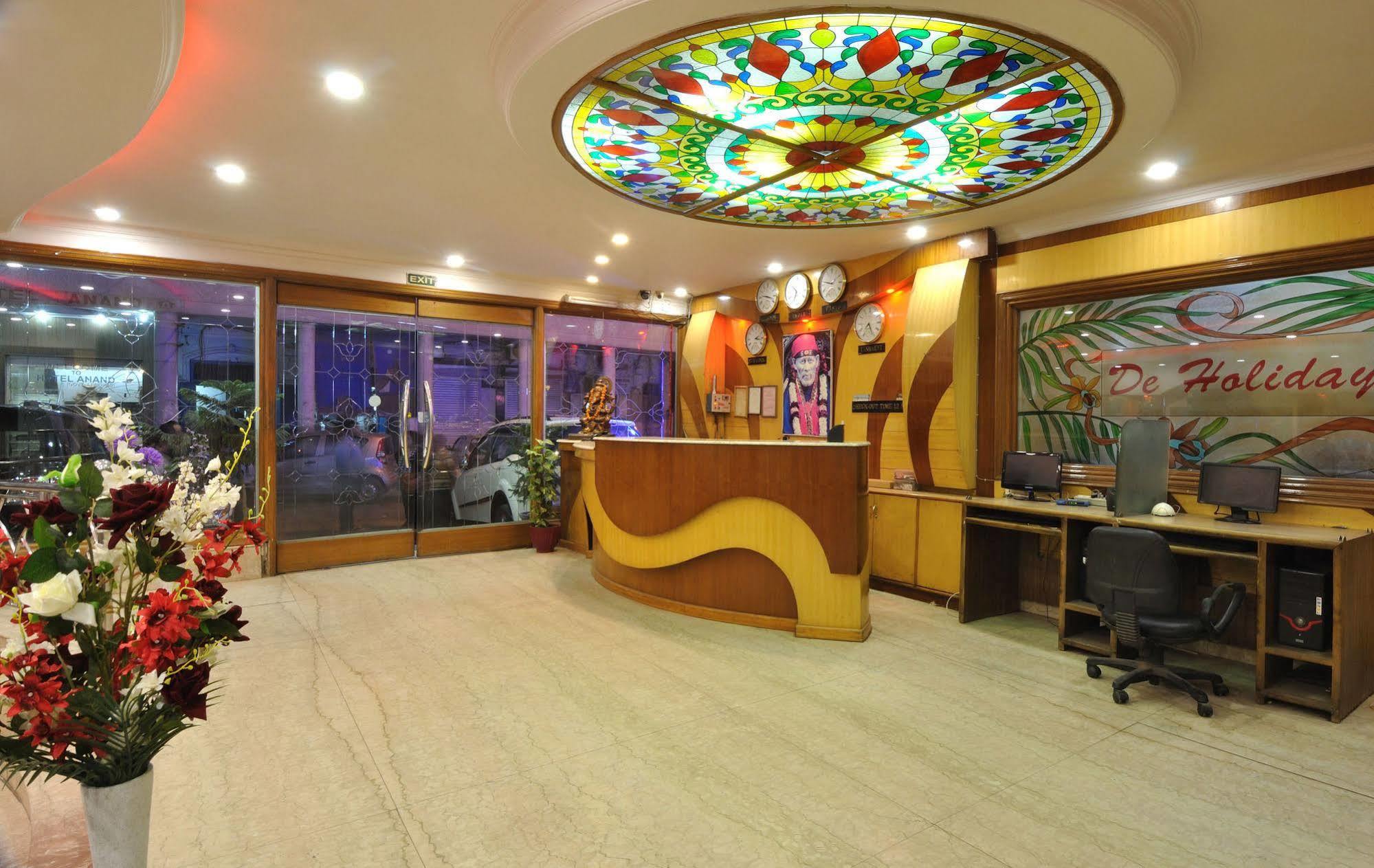 De International @ Station 3* New Delhi